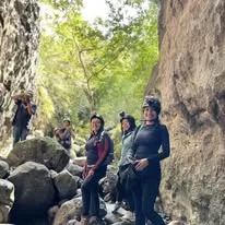 Grupo en expedición de roca en Morelos
